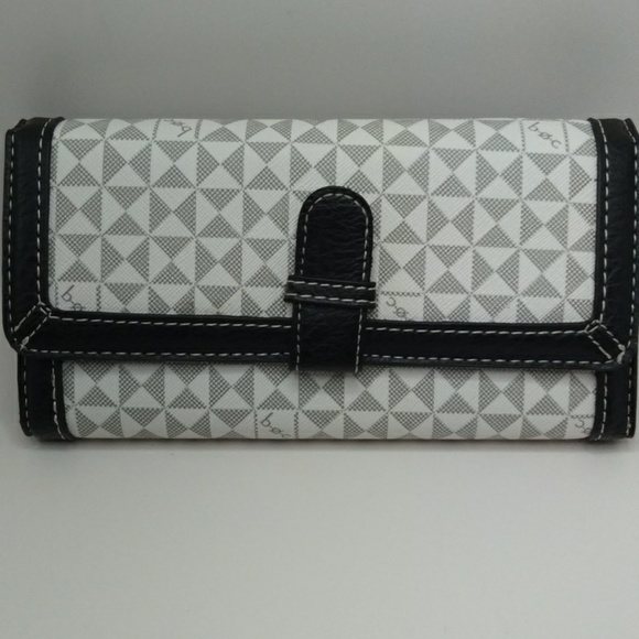 NWOT Born Concepts Crossbody - Picture 2 of 10